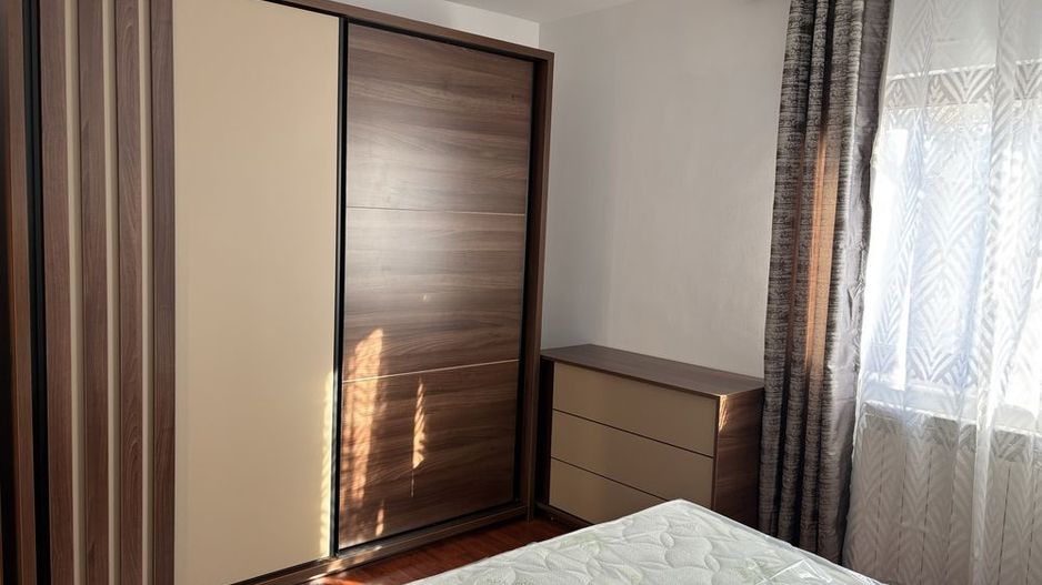 Apartament 2 camere decomandat, mobilat,  Drumul Sării - Poză 4