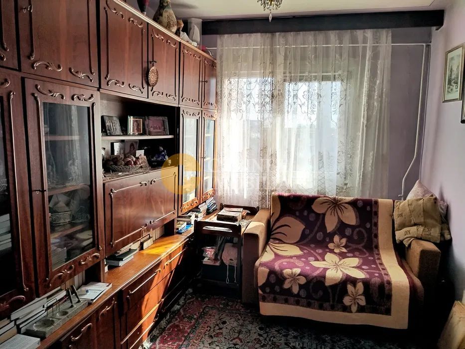 CENTRAL - SFANTUL LAZAR - 3 CAMERE DECOMANDAT - BLOC 1982 - Poză 1