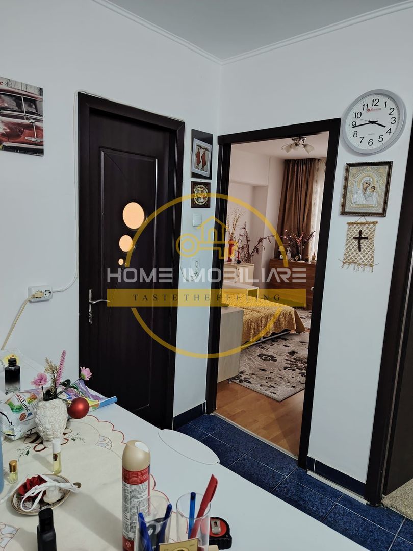Apartament cu 3 camere/ 73mp/ zona Tatarasi - Oancea - Poză 5