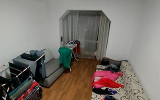 De vanzare 4 camere/97 mp utili/Scoala 10/Focsani/et 3/4 - Poză 2