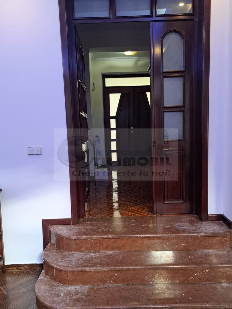 Casa/Vila de Inchiriat COPOU - 3000 euro - Poză 40