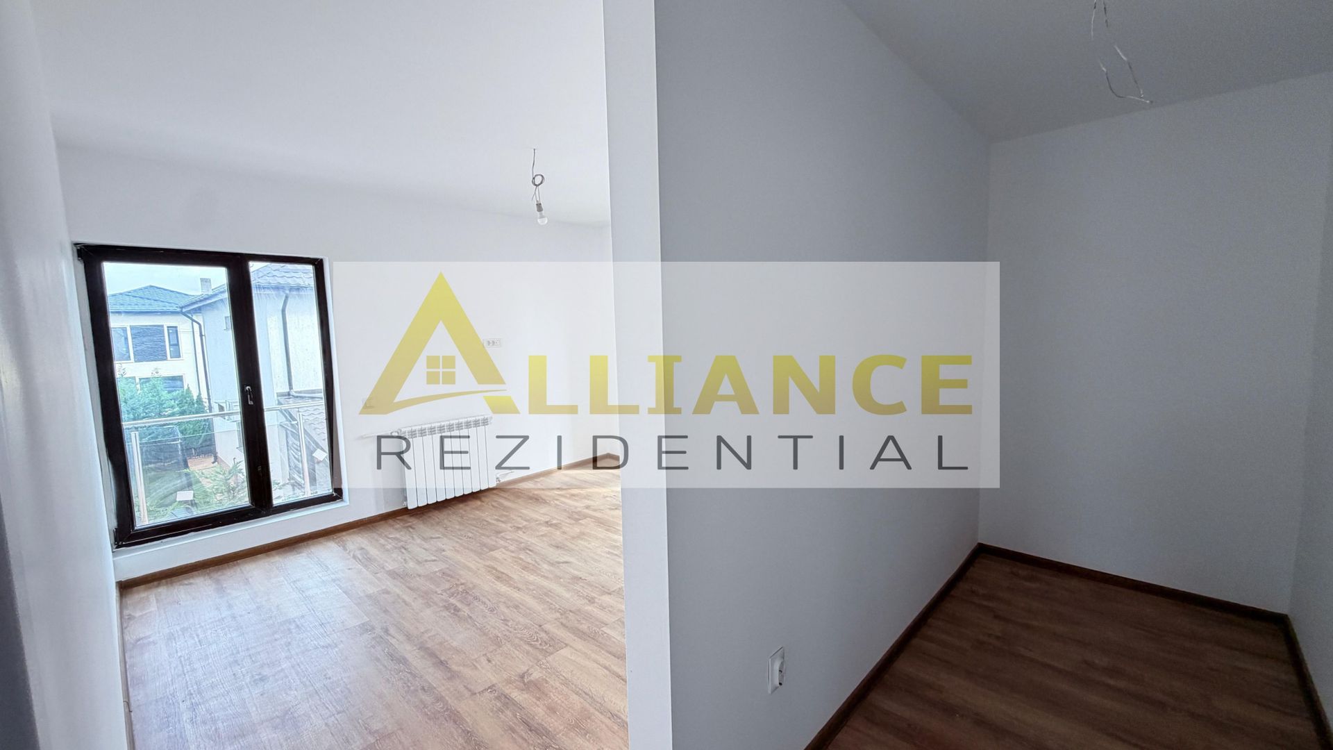 Casa Individuala - 5 camere - 2 bai - 300mp teren - Poză 4