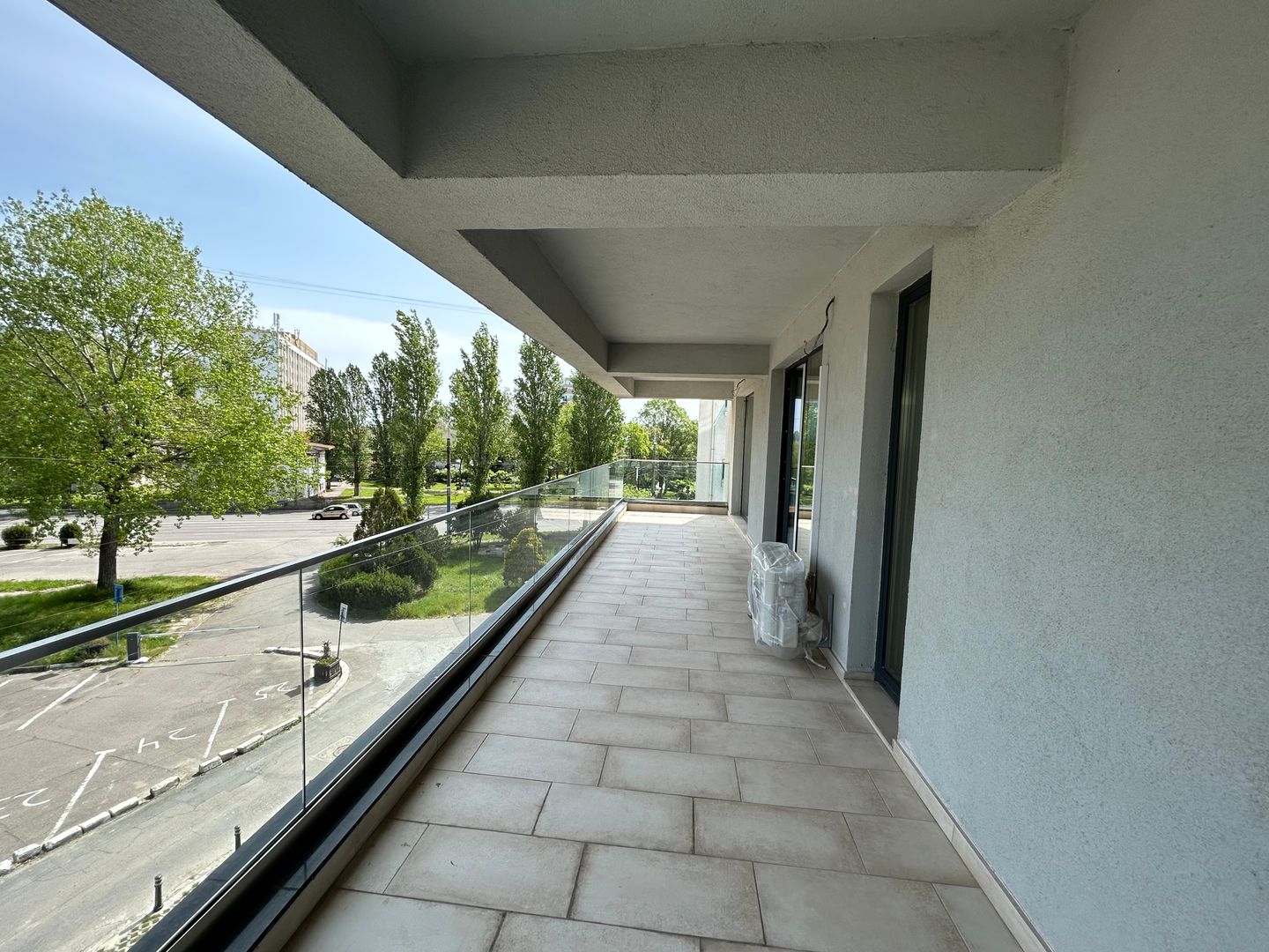 Apartament cu 2 camere cu loc de parcare zona Satul de Vacanta Mamaia - Poză 9