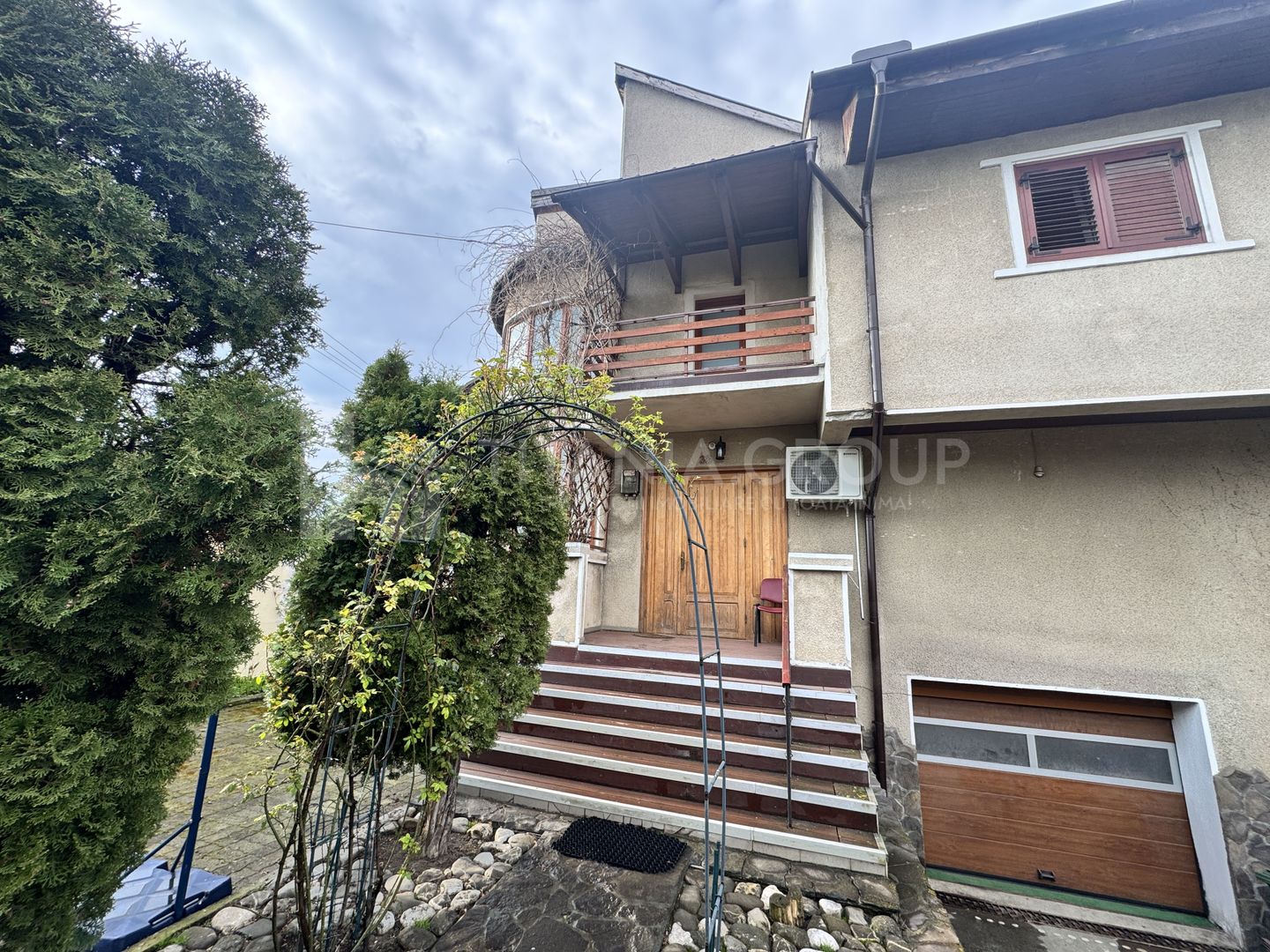 Casă individuală, cu garaj, teren 496 mp - zona Bartolomeu - Poză 3