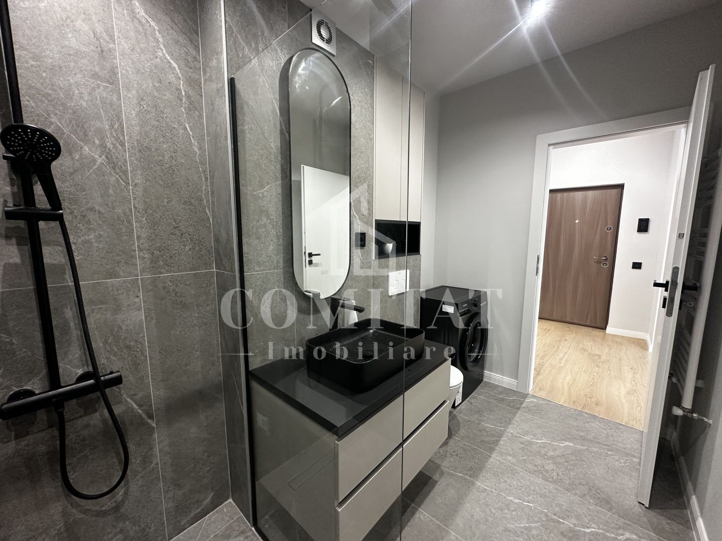 Apartament 3 camere | Ultrafinisat | Zona Spitalului Regional - Poză 19