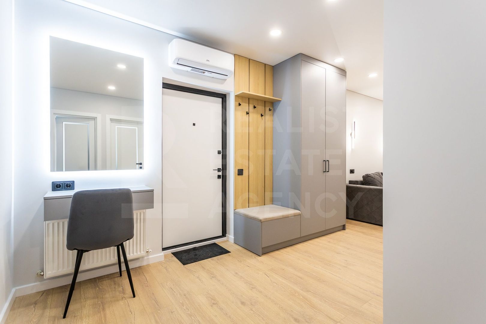 Vânzare, apartament, 2 camere, strada Regina Elisabeta, Durlești - Poză 14