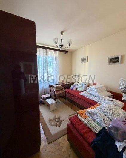 Apartament 3 camere  in zona centrala - Poză 4
