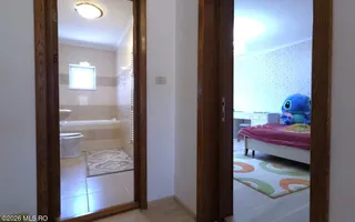 Techirghiol - Centru, casa tip duplex P+M, lot 293 mp si 154 mp utili! - Poză 22