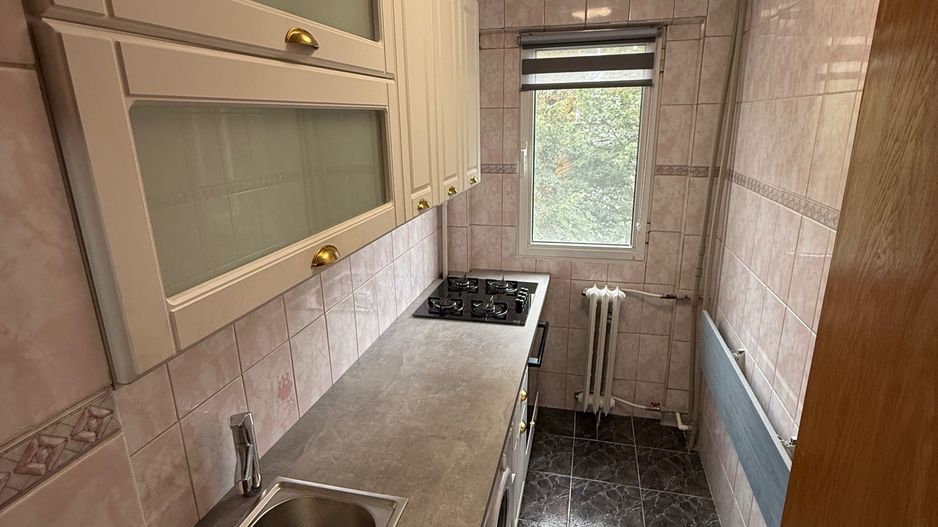 Apartament de 2 camere in zona Lujerului la 2 3 minute de metrou - Poză 2