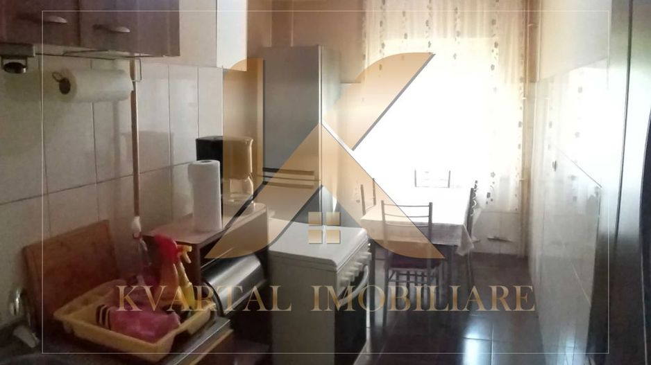 Apartament 2 camere , semidecomandat 59mp , Zona Vlaicu! - Poză 7