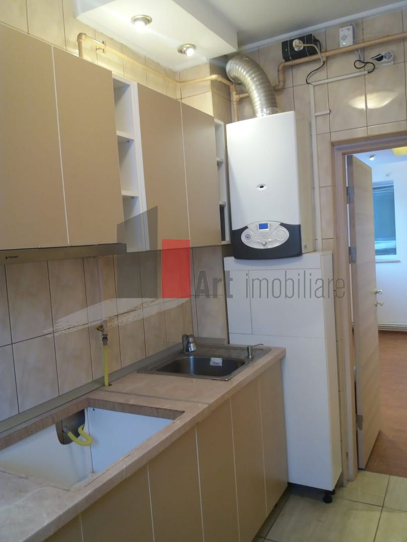 Apartament de 4 camere in vila - Poză 7