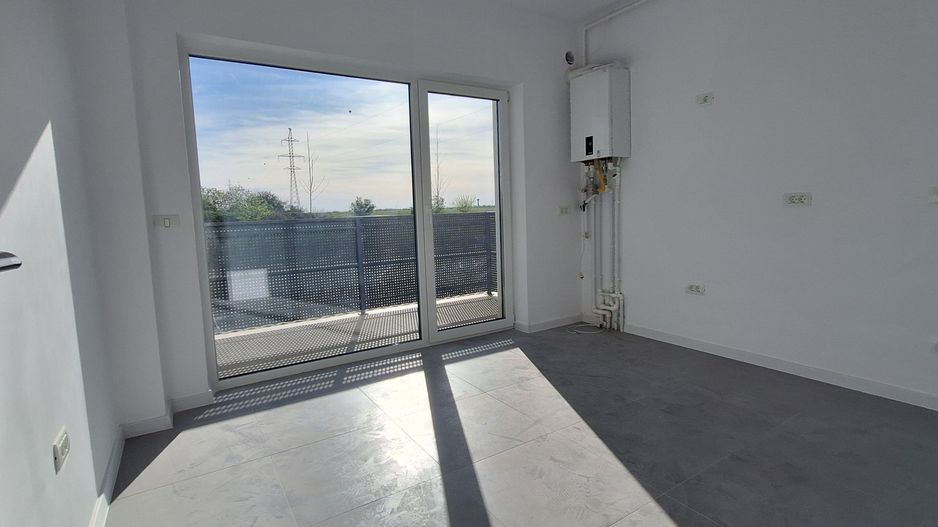 Apartament 3 camere/ loc de parcare/ balcon 7 mp - Poză 6