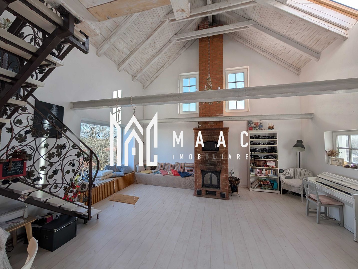 Casă | Daia Nouă | Priveliște spre Munții Făgăraș - Poză 1