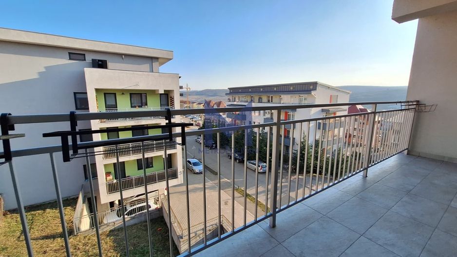 Apartament 3 camere elegant, imobil nou, parcare inclusă - Poză 8