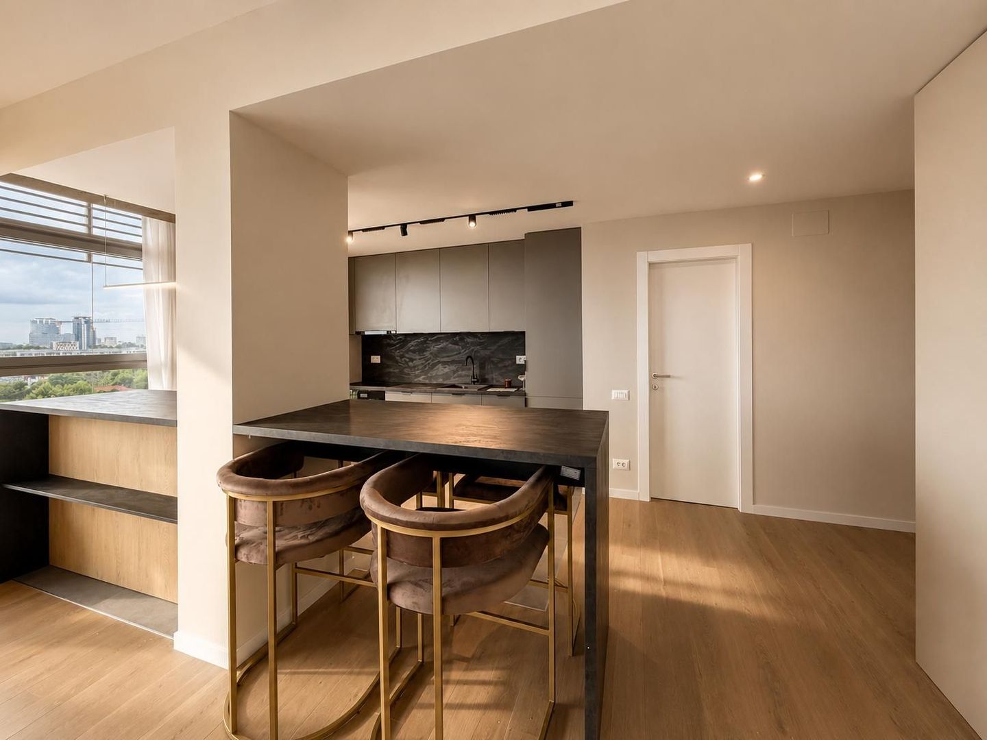 Apartament spatios 4 camere cu vedere panoramica  | Up-Site - Poză 12