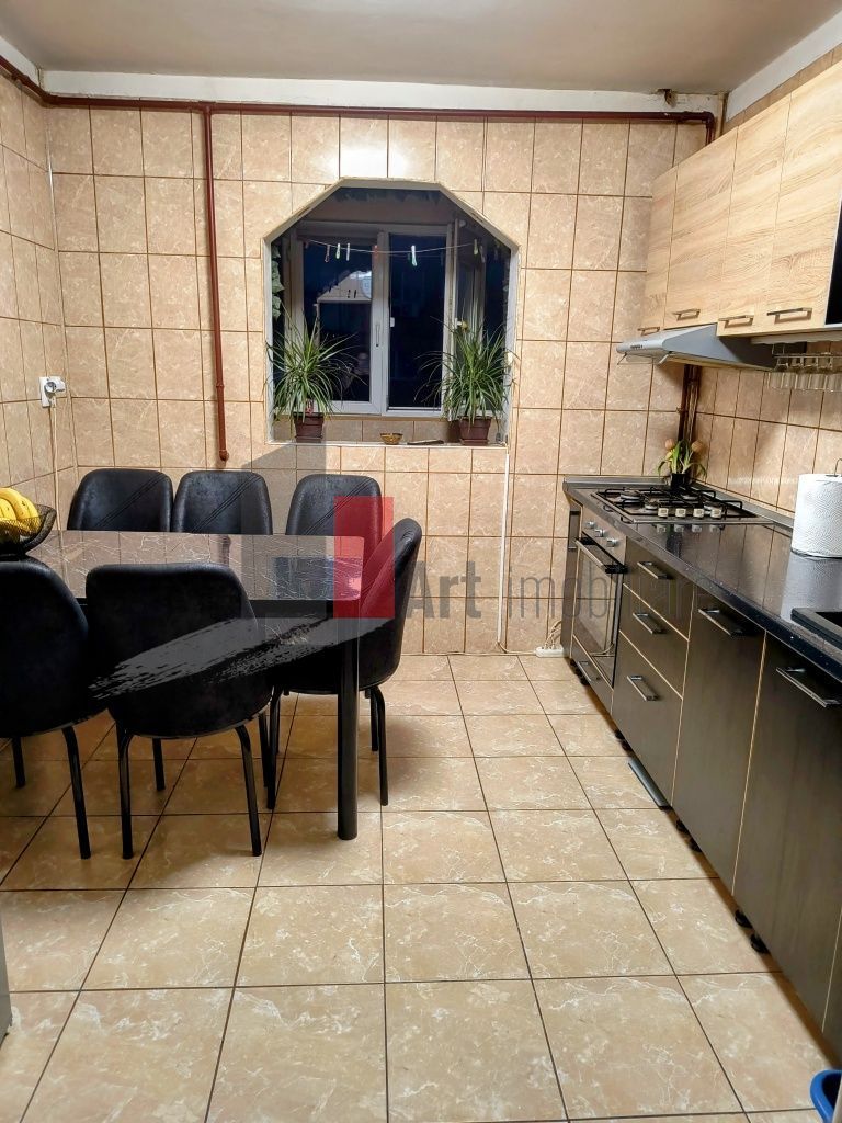 Vand apartament 3 camere finisat modern - Poză 8