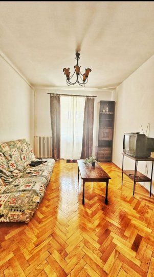 APARTAMENT SUPERB | FLOREASCA COMPOZITORI - Poză 1