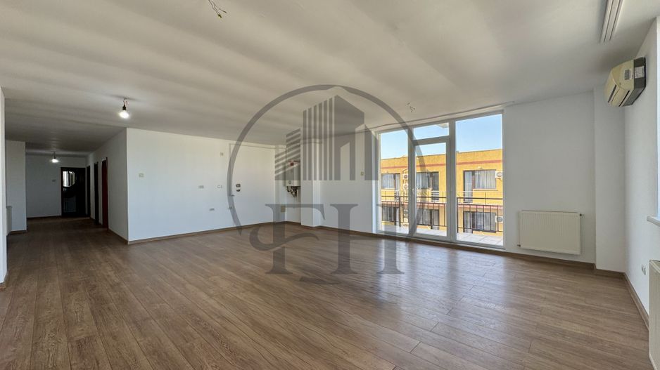 Apartament 3 camere de vânzare Mamaia Nord, Constanța - Poză 2