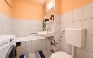 Apartament 3 camere decomandat, zona Alfa, etaj 1, două băi - Poză 12