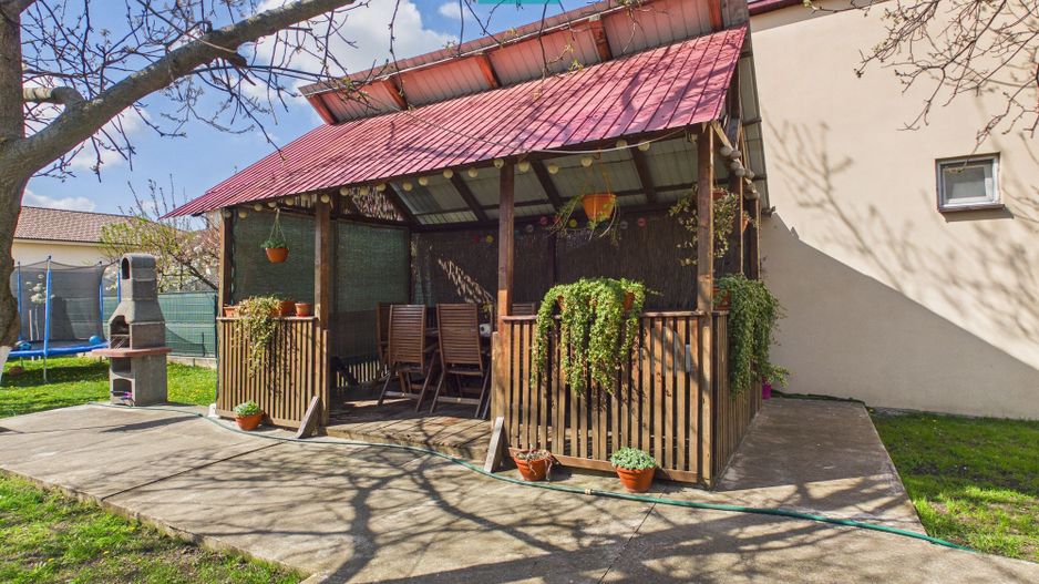 Casă 3 camere, 544 mp teren, Gai, curte + garaj - Poză 7