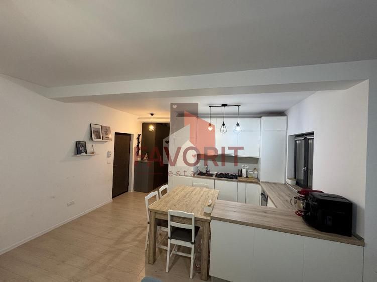 Mobilat si utilat. Pozitie buna. 2 locuri de parcare - Poză 3