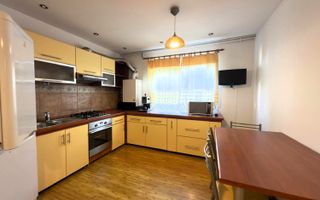 Închiriere apartament 3 camere – Calea Dorobanților-Parcare exterioară - Poză 5