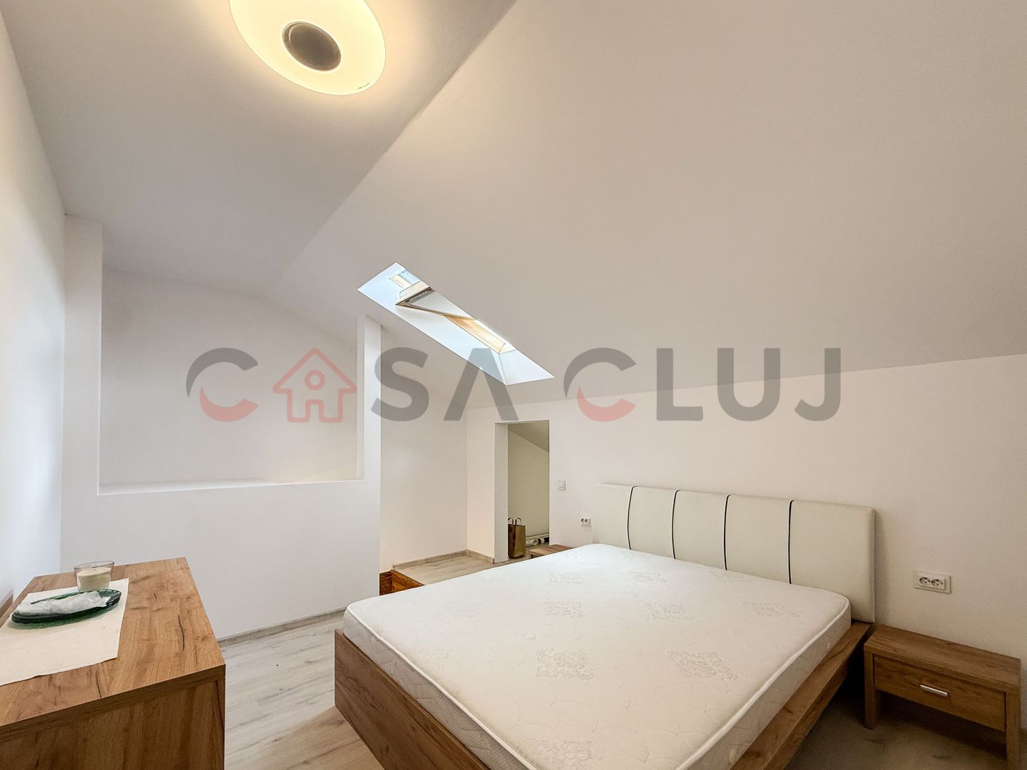 Apartament pe 2 niveluri, 2 dormitoare si 2 bai, Stejarului - Poză 6