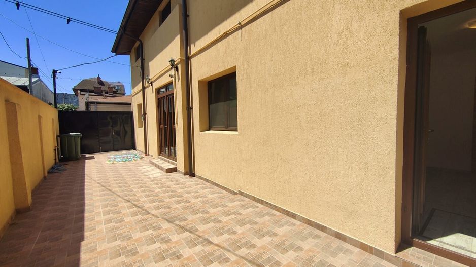 Închiriere Vilă 4 Camere | P+1 | Banu Manta - Pasaj Basarab | 5 minute de Metrou - Poză 3