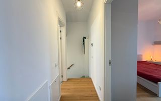 Apartament cu 2 camere, tip duplex, cu design industrial și personalitate - Poză 10