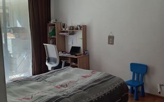 Apartament decomandat, 2 camere, balcon generos – Florești central. - Poză 4