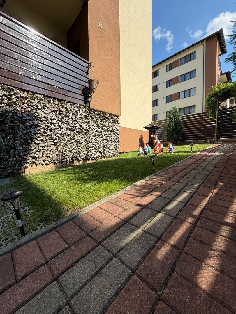 Apartament 3 camere, curte, boxa, parcare, Sub Cetate - Poză 13