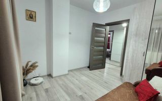 Apartament 3 Camere, Gata de Mutare, cu Parcare Privată - Poză 6