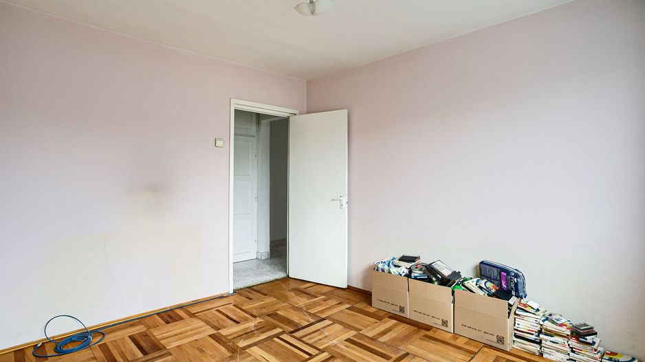 PROPRIETATE VÂNDUTĂ Apartament decomandat cu 3 camere in zona Garii - Poză 6