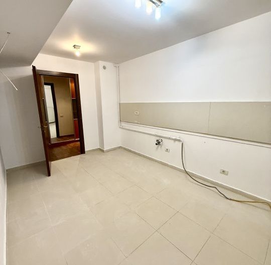 3 Camere SOSEAUA NORDULUI I GRADINAI 2 Locuri de parcare - Poză 7