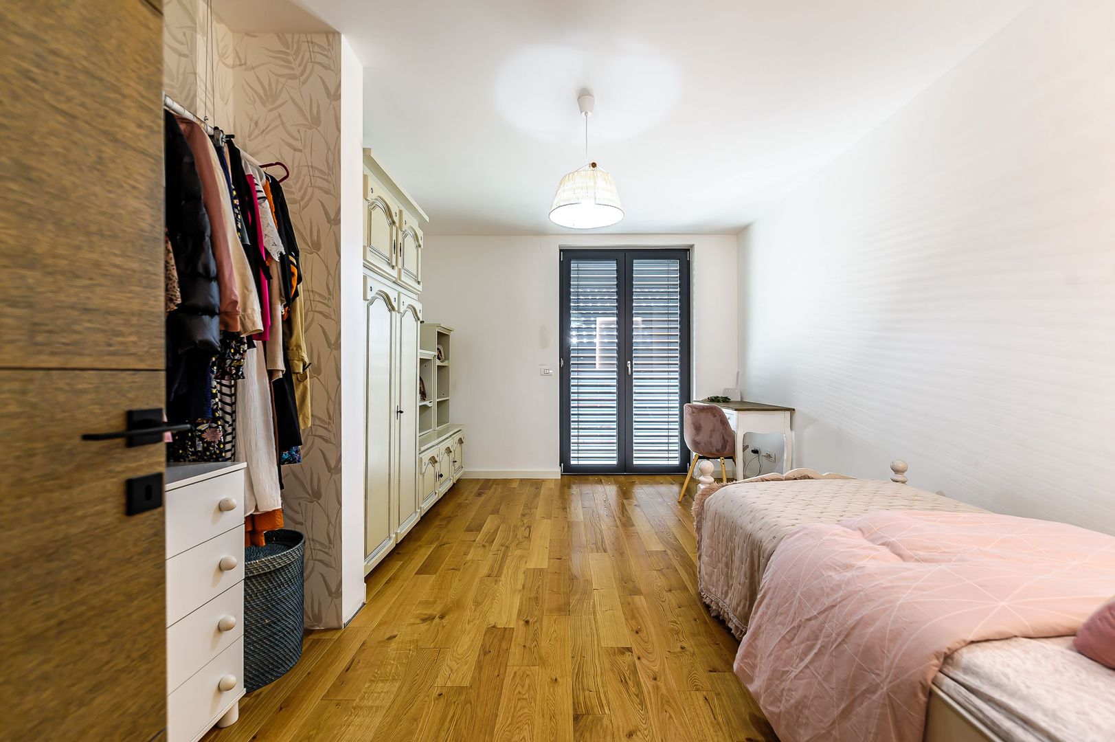 Vilă modernă in Bujac - Poză 9