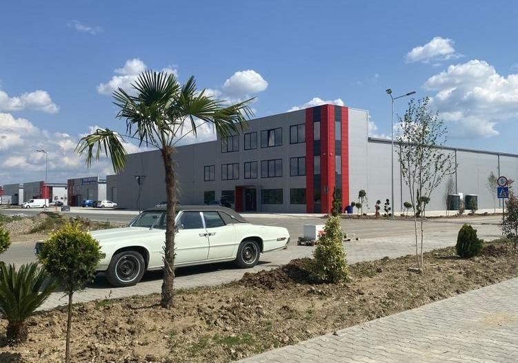 Hala cu rampa de inchiriat 593mp Parc TBM centura Chiajna Chitila - Poză 3