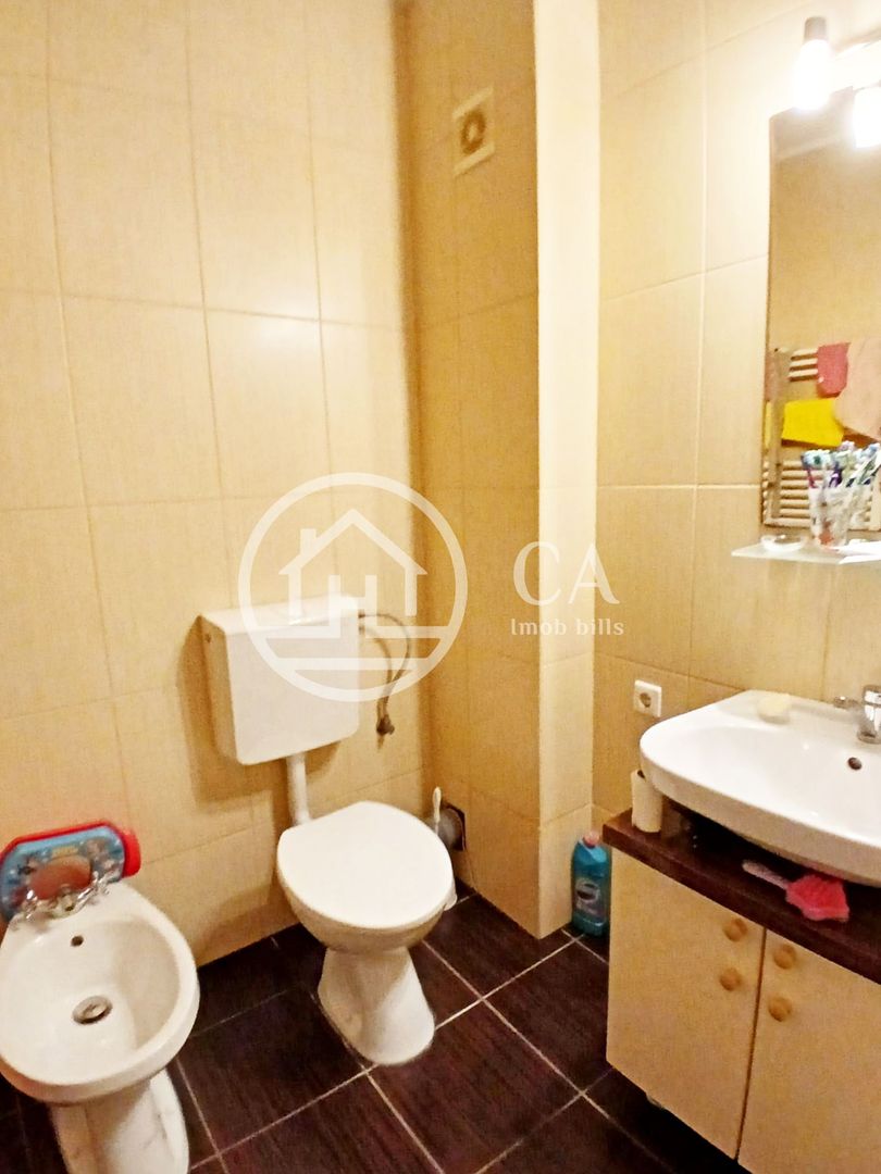 Apartament de vânzare cu 3 camere în ARED, Oradea - Poză 11