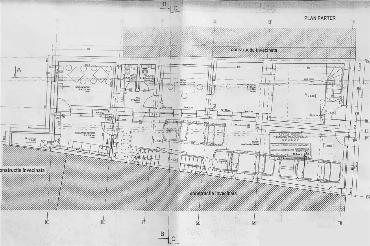 Casa cu spatiu comercial si 9 camere in zona istorica a Brasovului - Poză 19