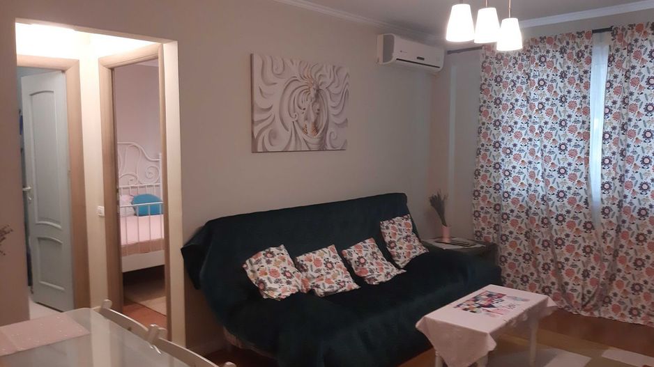 Apartament 2 camere Piața Victoriei - Poză 1