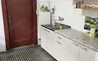 Apartament cu 2 camere in Zona Centrala - Poză 9