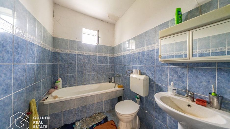 Casa si teren de 1233 mp, Gai, ideal pentru renovare sau constructie noua - Poză 11