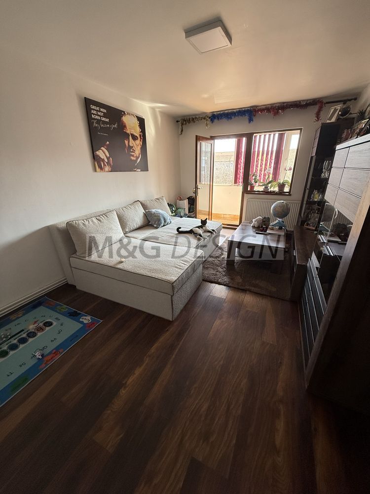 Apartamnt 3 camere Lipovei - Poză 1