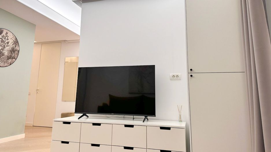 Închiriere apartament 3 camere 77mp - Poză 10