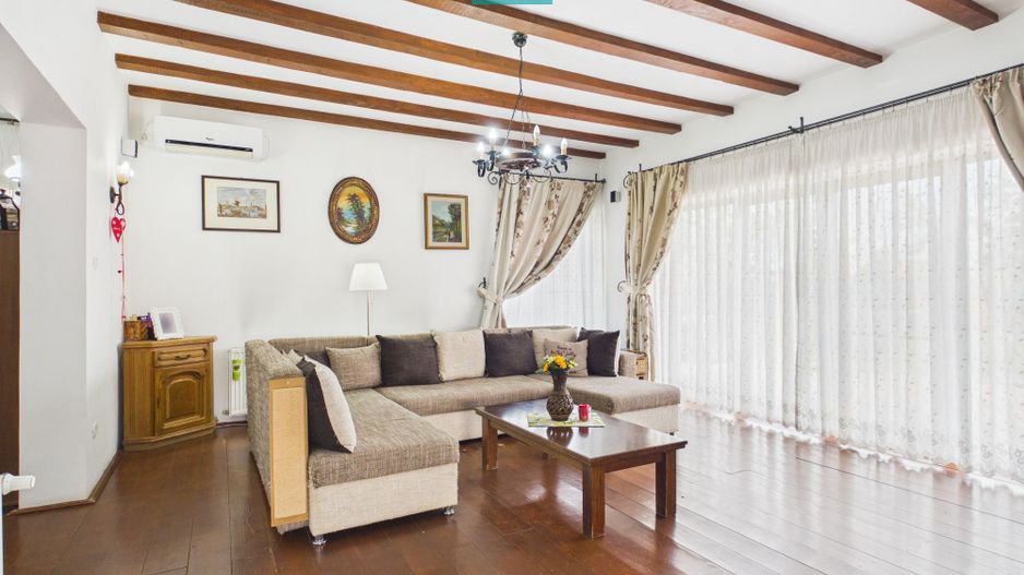 Casă rustică deosebită cu 1450 mp teren - Poză 3