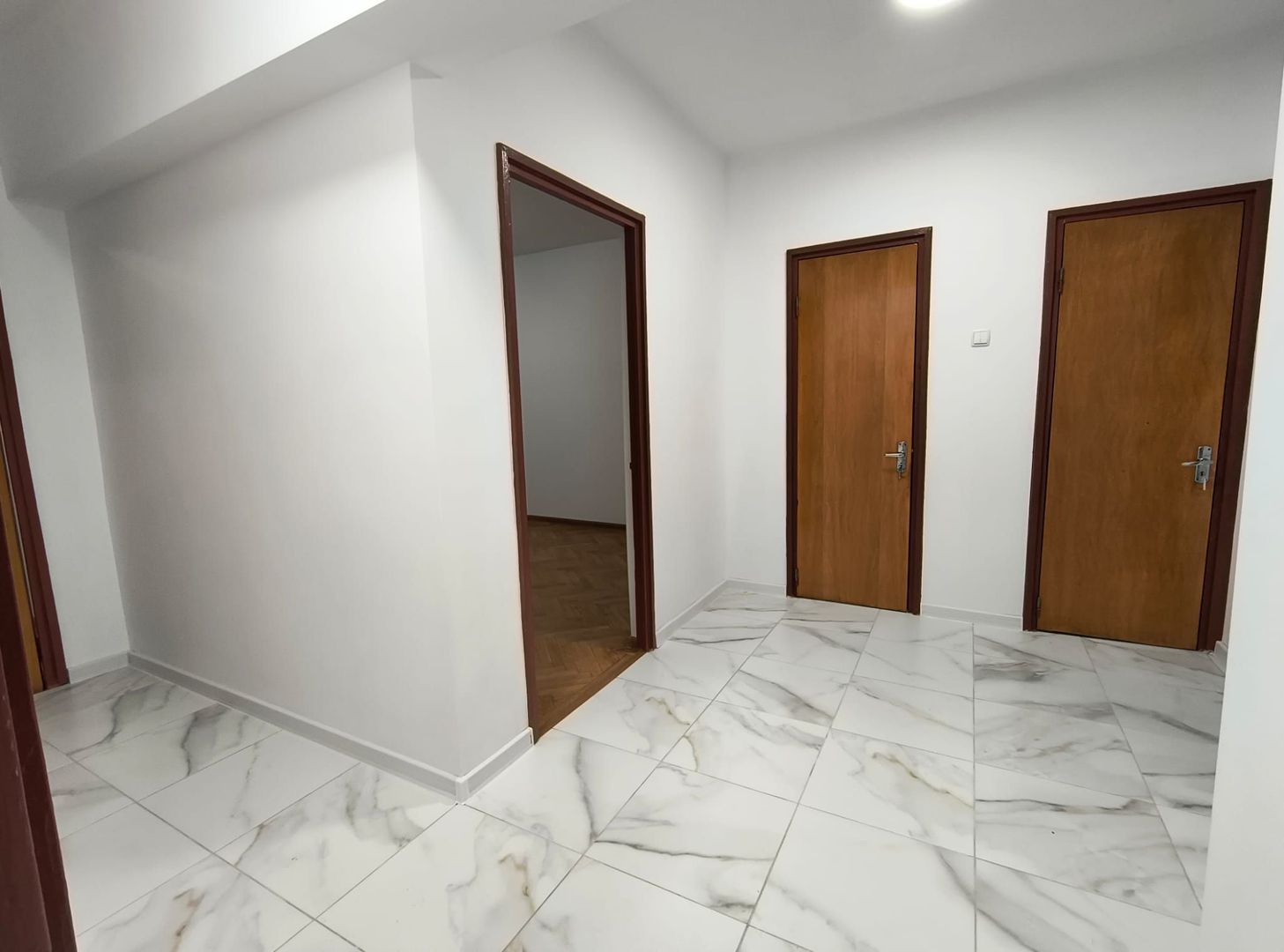 Ion Mihalache- Radu Boiangiu- Apartament 2 camere - Poză 5