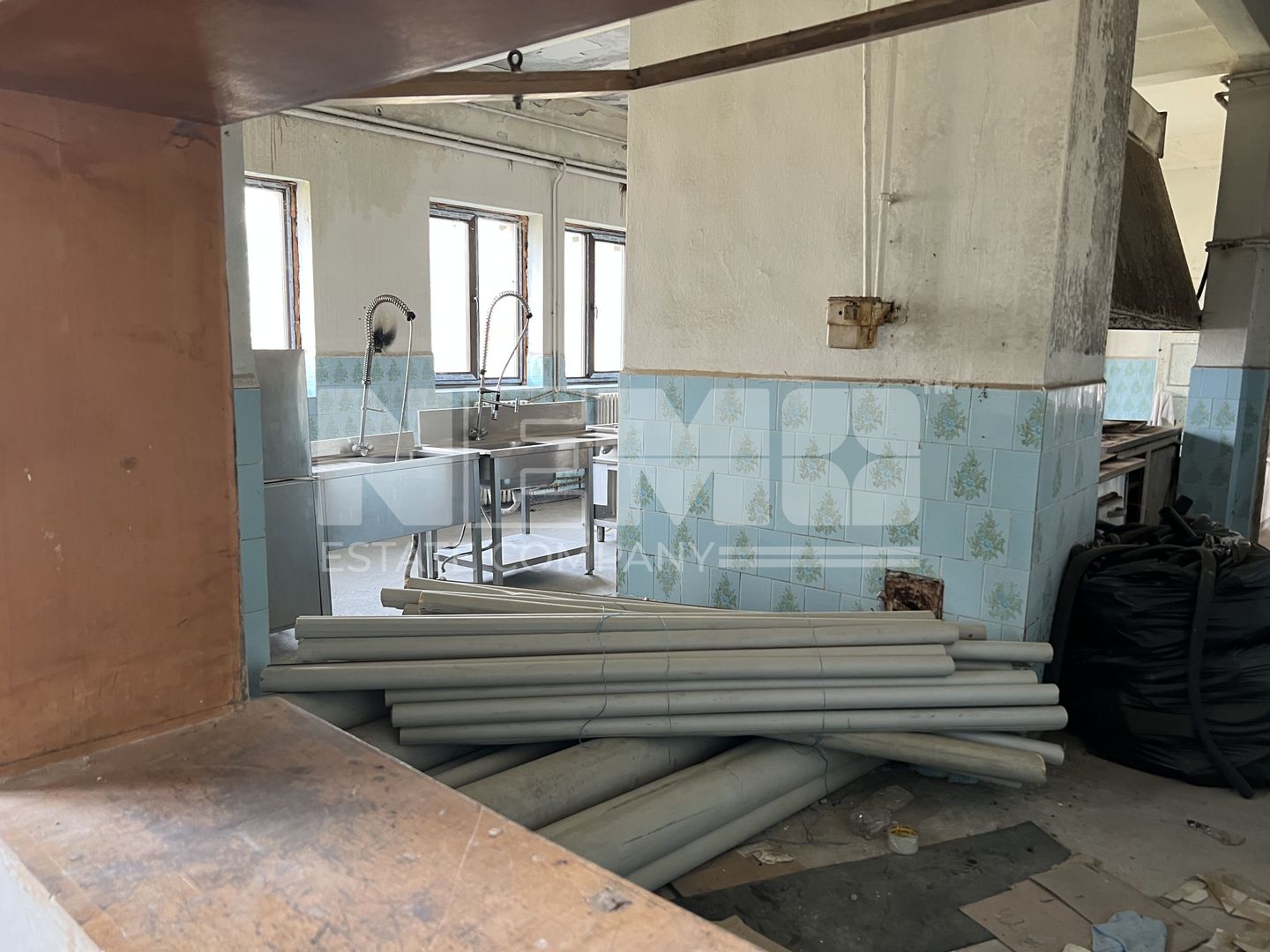 Pensiune sau Sediu de Birouri | 35 Ari | Iacobesti - Poză 11