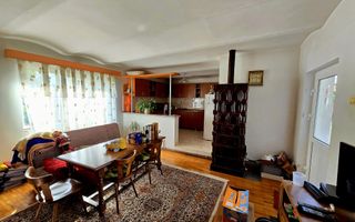 Casa de vanzare cu teren mare pe Ady Endre Aradul nou - Poză 18