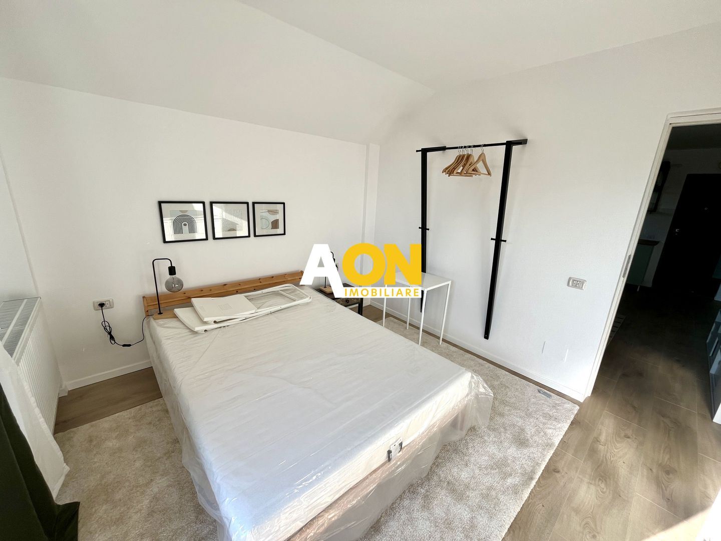 Apartament 2 Camere, Prima Închiriere, Zona Hotel Cetate - Poză 2