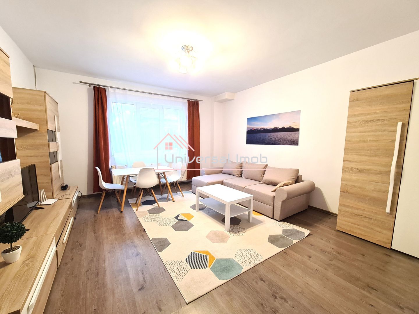 Apartament cu 2 camere, zona UMF - Poză 1