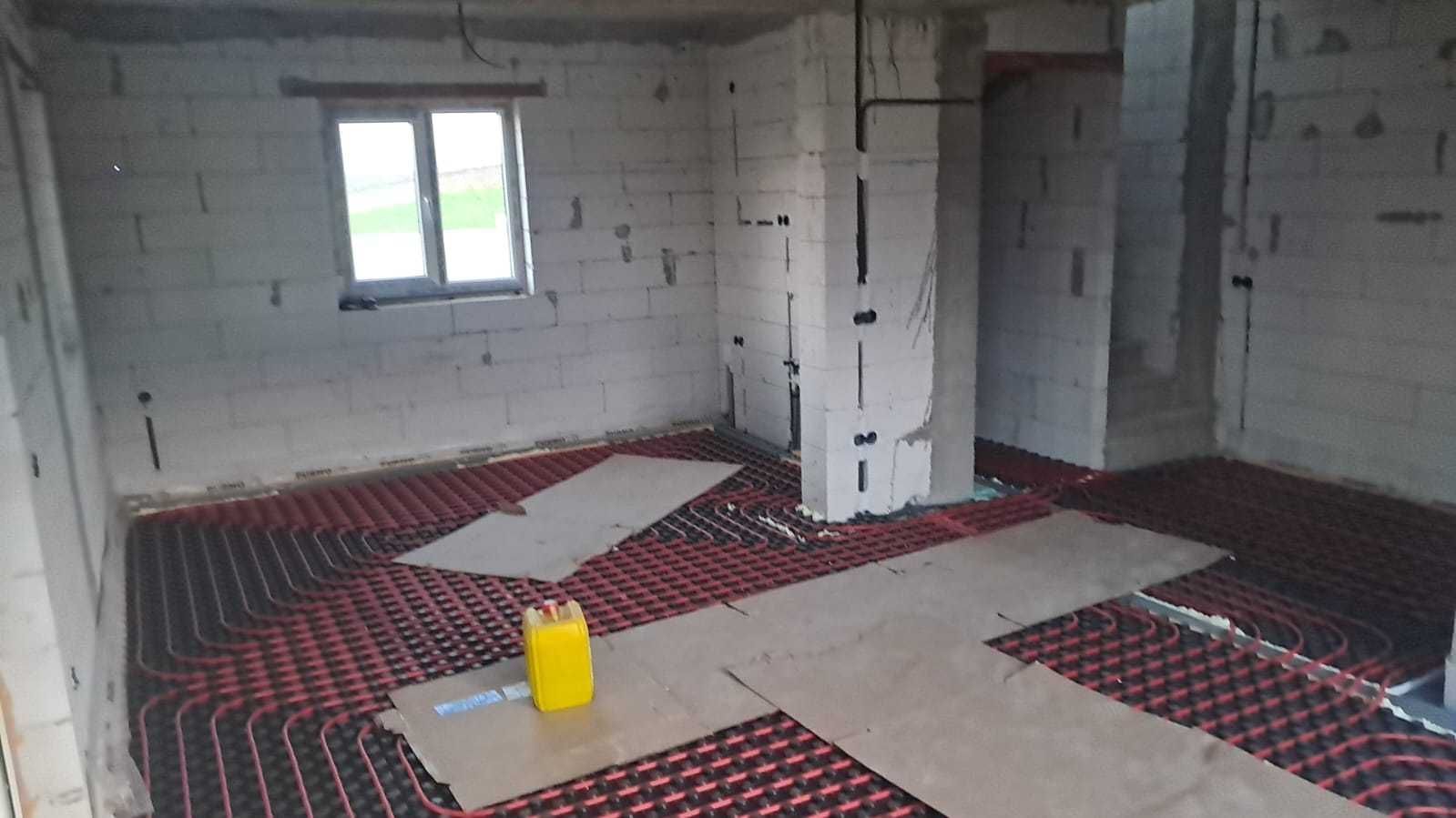 Casa de vanzare, 3 camere, curte,  Orizont Alba Iulia - Poză 5